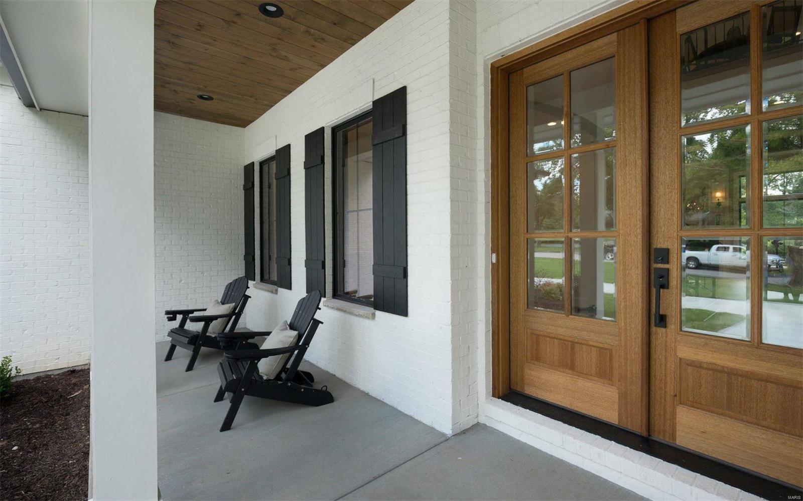 48 Williamsburg Road Creve Coeur, MO 63141 - Photo 8 of 50 Gallery Image 8