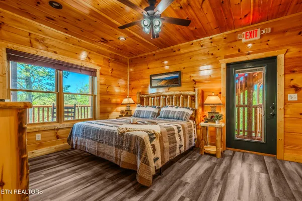 $2,199,000 | 782 Park Vista Way, Gatlinburg, TN 37738