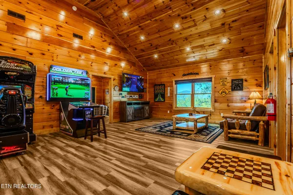 $2,199,000 | 782 Park Vista Way, Gatlinburg, TN 37738