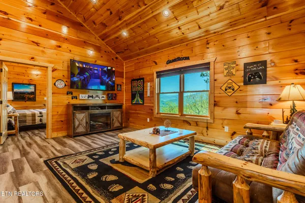 $2,199,000 | 782 Park Vista Way, Gatlinburg, TN 37738