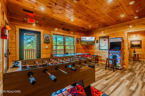 $2,199,000 | 782 Park Vista Way, Gatlinburg, TN 37738