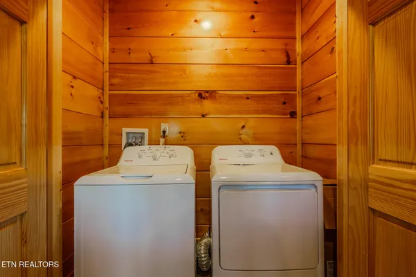 $2,199,000 | 782 Park Vista Way, Gatlinburg, TN 37738