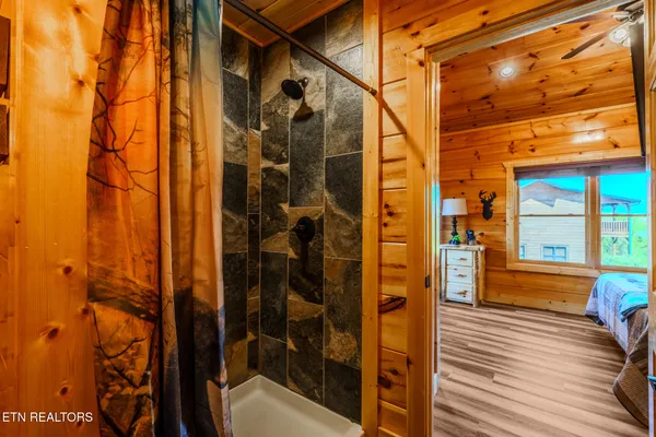 $2,199,000 | 782 Park Vista Way, Gatlinburg, TN 37738