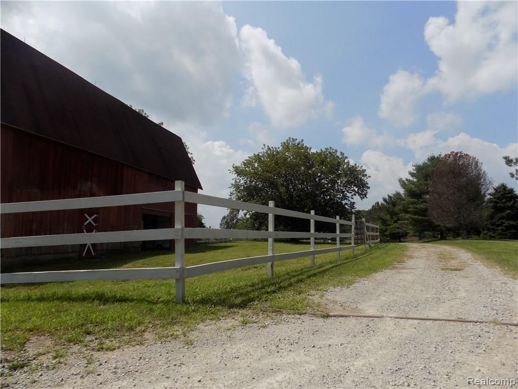 345 Stinson Road Memphis, MI 48041 - Photo 48 of 98