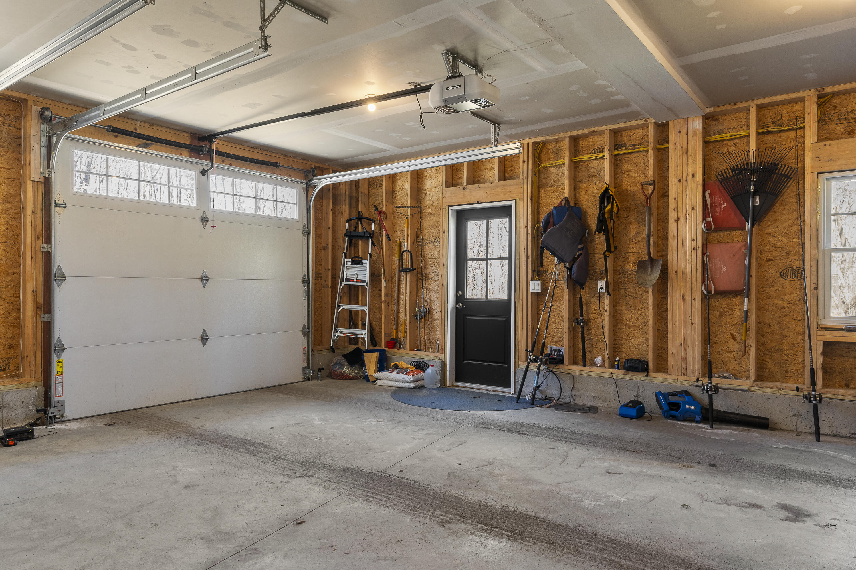 190 Harpswell Neck Road Harpswell, ME 04079 - Photo 77 of 110 Maine house garage