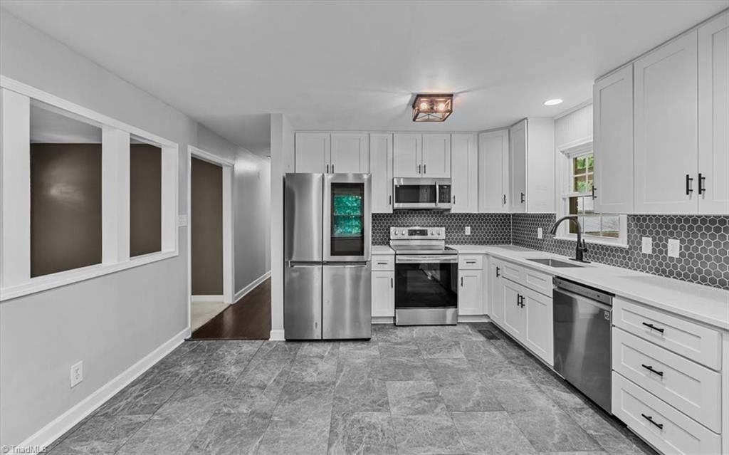 6630 Hunt Road Pleasant Garden, NC 27313 - Photo 6 of 48