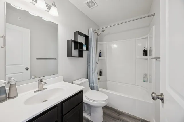 $440,000 | 1320 Old Highway 8 Northwest, New Brighton, MN 55112