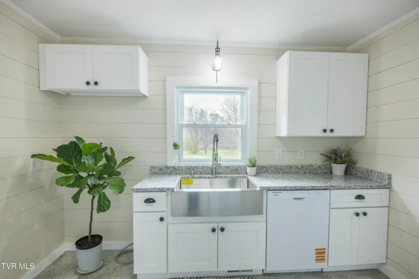 $349,900 | 3 Jennings Lane, Greeneville, TN 37743