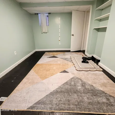 $2,500 | 199 2nd Street, Troy, NY 12180