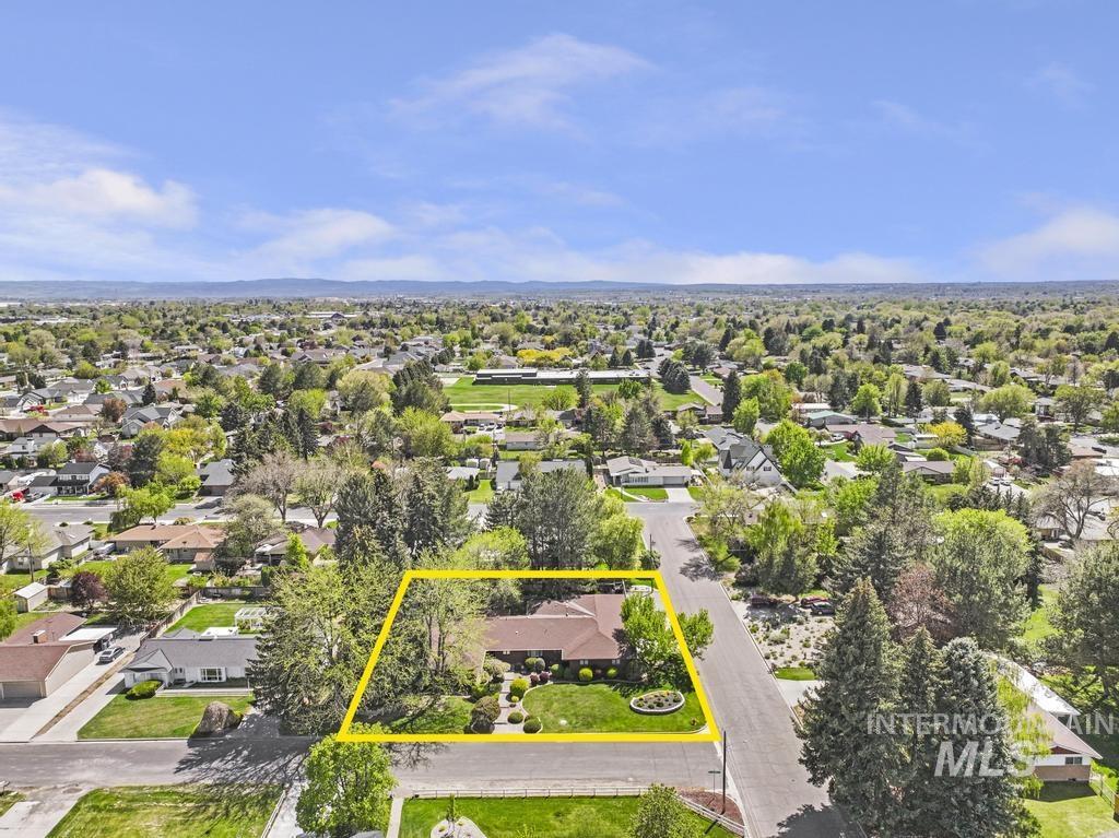 2018 Rancho Vista Drive Twin Falls, ID 83301 - Photo 47 of 50 Single-story residence set on a corner lot with mature landscaping