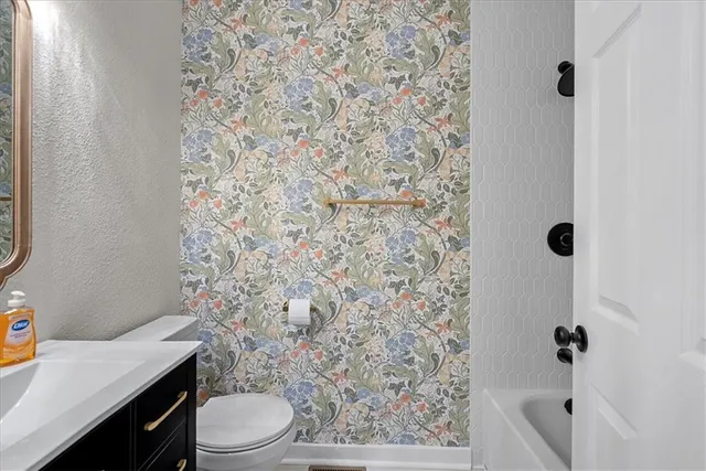 $250,000 | 13 Oak Crest Drive, Linn Valley, KS 66040