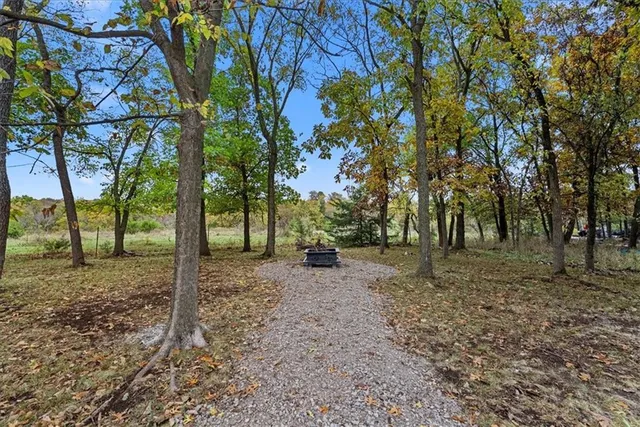 $250,000 | 13 Oak Crest Drive, Linn Valley, KS 66040