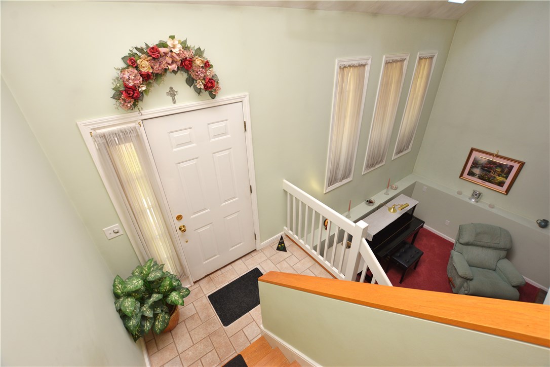 157 Lonsdale Farm Road Cumberland, RI 02864 - Photo 23 of 28 Gallery Image 23