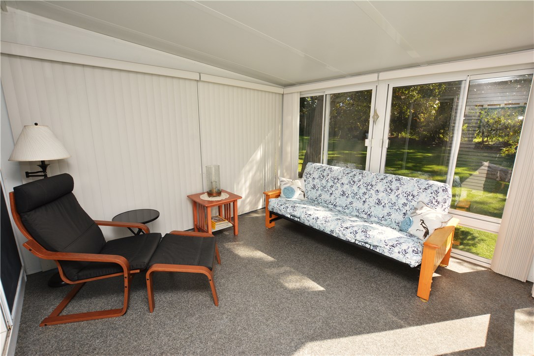 157 Lonsdale Farm Road Cumberland, RI 02864 - Photo 9 of 28 Gallery Image 9