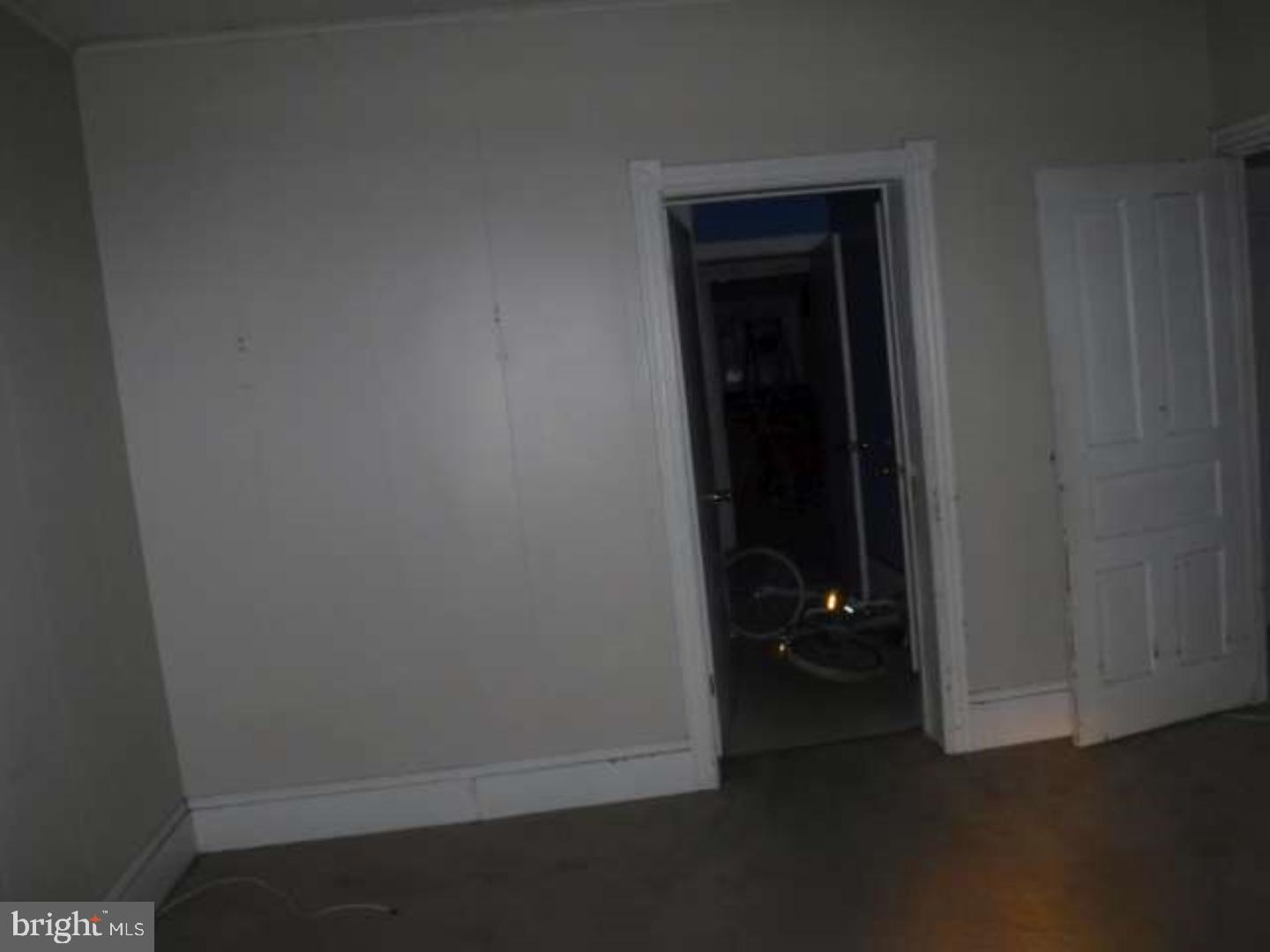 622 Democrat Road Gibbstown, NJ 08027 - Photo 4 of 7