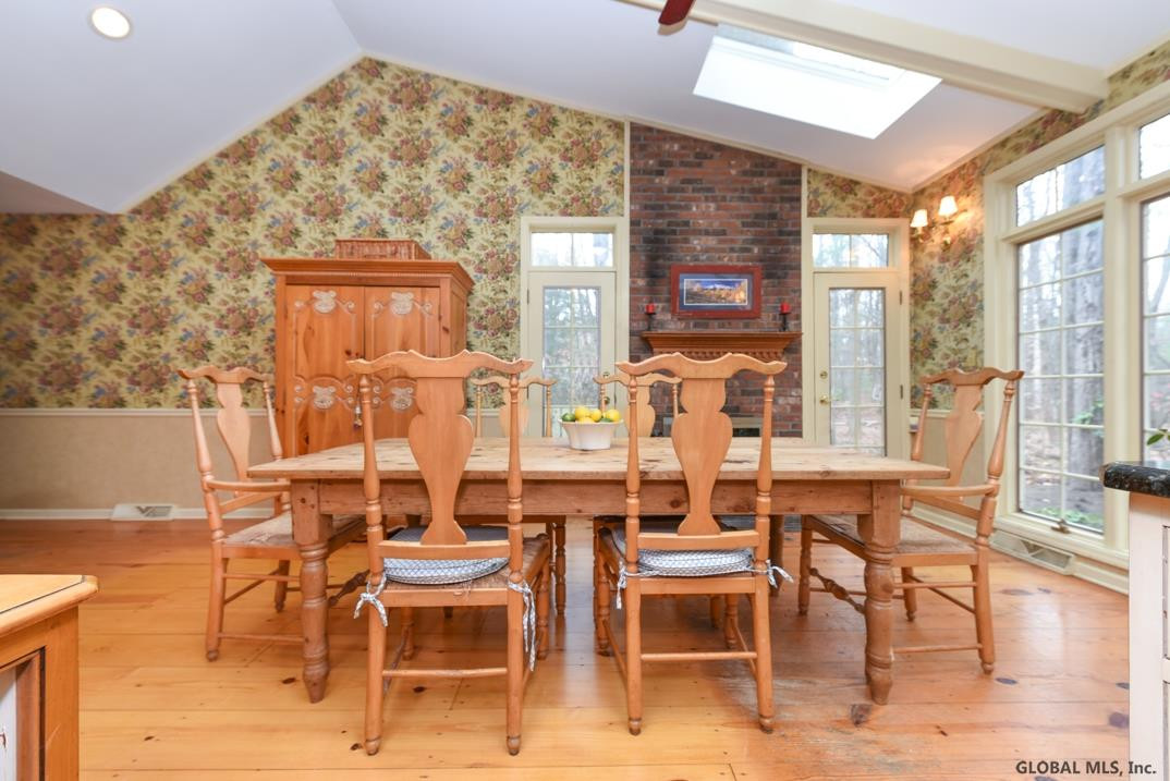 30 Ruxton Road Bethlehem, NY 12054 - Photo 12 of 49 Photo 12