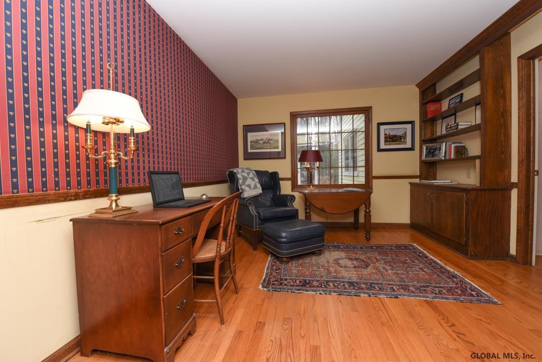 30 Ruxton Road Bethlehem, NY 12054 - Photo 23 of 49 Photo 24