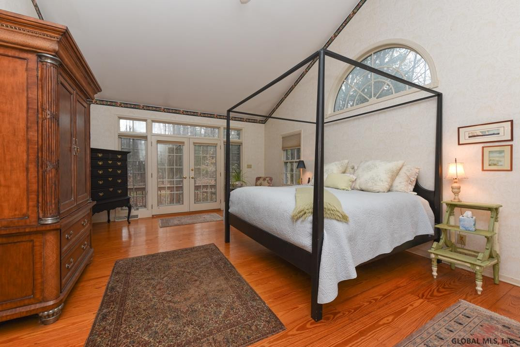 30 Ruxton Road Bethlehem, NY 12054 - Photo 25 of 49 Photo 26