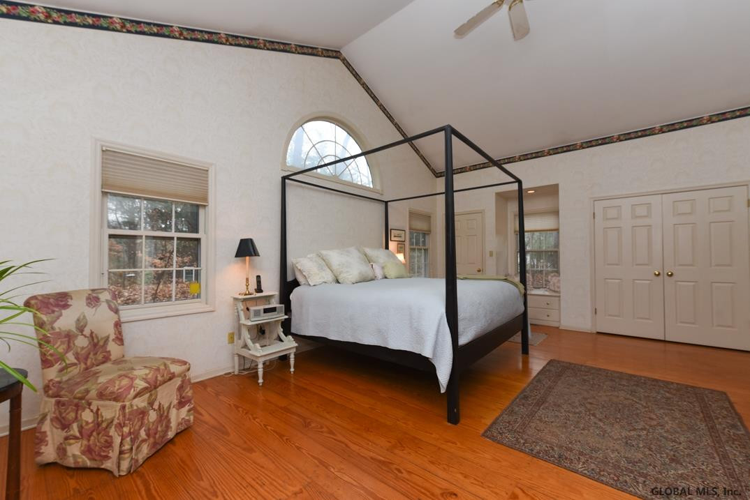 30 Ruxton Road Bethlehem, NY 12054 - Photo 26 of 49 Photo 27