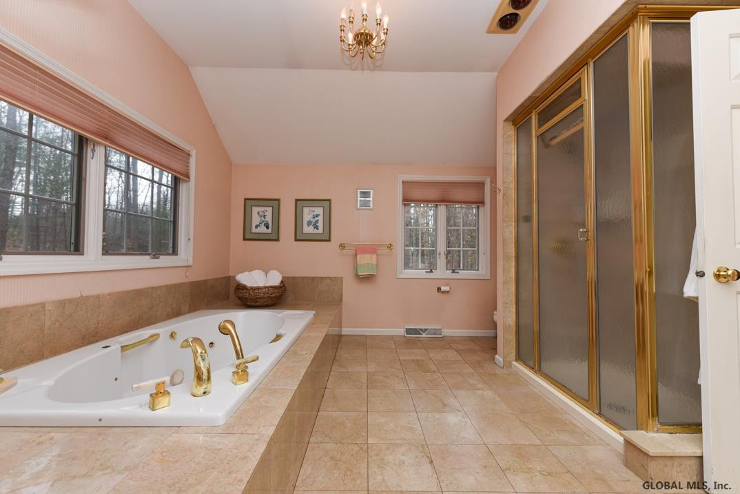 30 Ruxton Road Bethlehem, NY 12054 - Photo 28 of 49 Photo 29