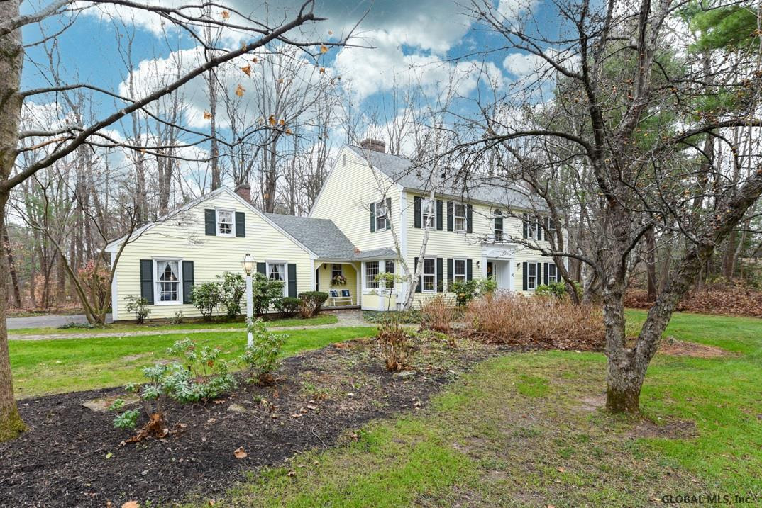 30 Ruxton Road Bethlehem, NY 12054 - Photo 3 of 49 Photo 3