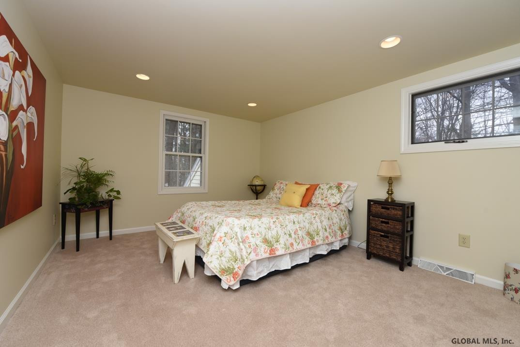 30 Ruxton Road Bethlehem, NY 12054 - Photo 36 of 49 Photo 37