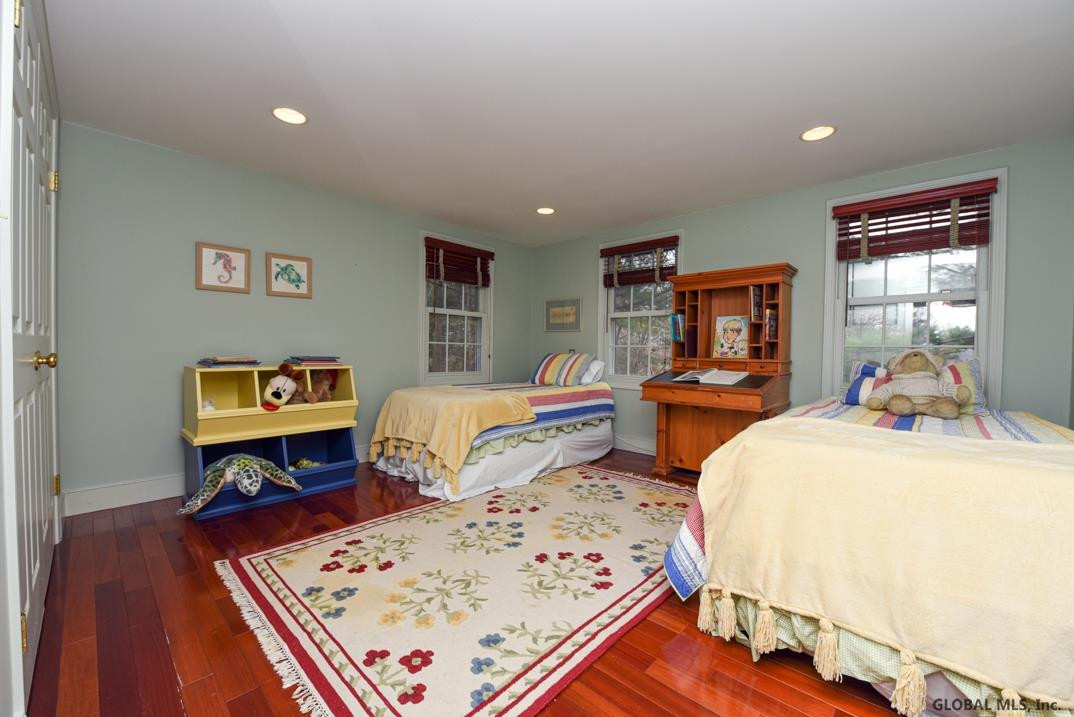 30 Ruxton Road Bethlehem, NY 12054 - Photo 38 of 49 Photo 39