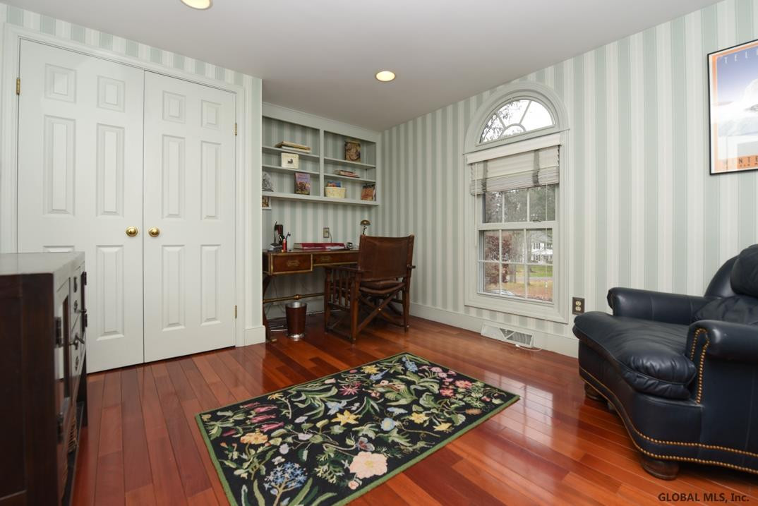 30 Ruxton Road Bethlehem, NY 12054 - Photo 40 of 49 Photo 41