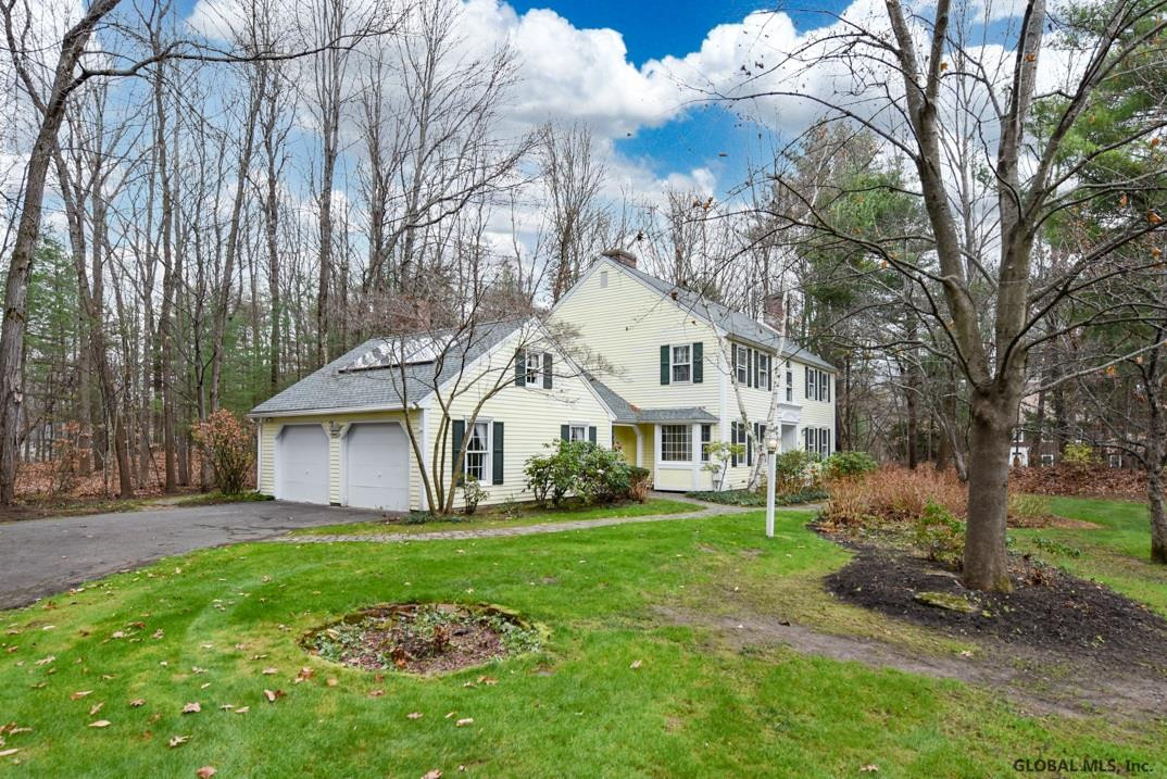 30 Ruxton Road Bethlehem, NY 12054 - Photo 4 of 49 Photo 4