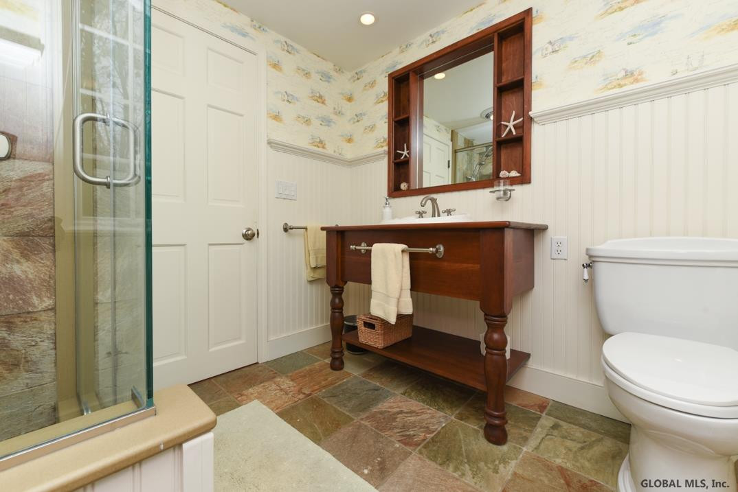 30 Ruxton Road Bethlehem, NY 12054 - Photo 41 of 49 Photo 42
