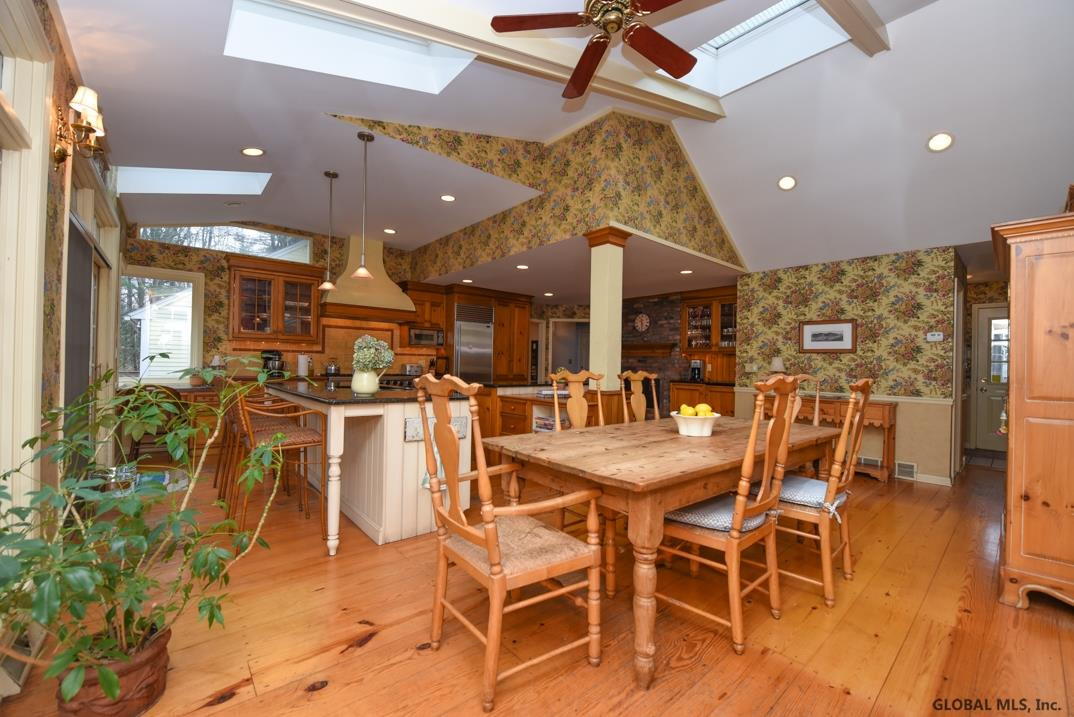 30 Ruxton Road Bethlehem, NY 12054 - Photo 6 of 49 Photo 6