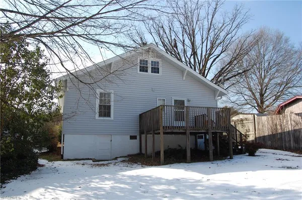 $2,100 | 819 Watson Avenue, Winston-Salem, NC 27103