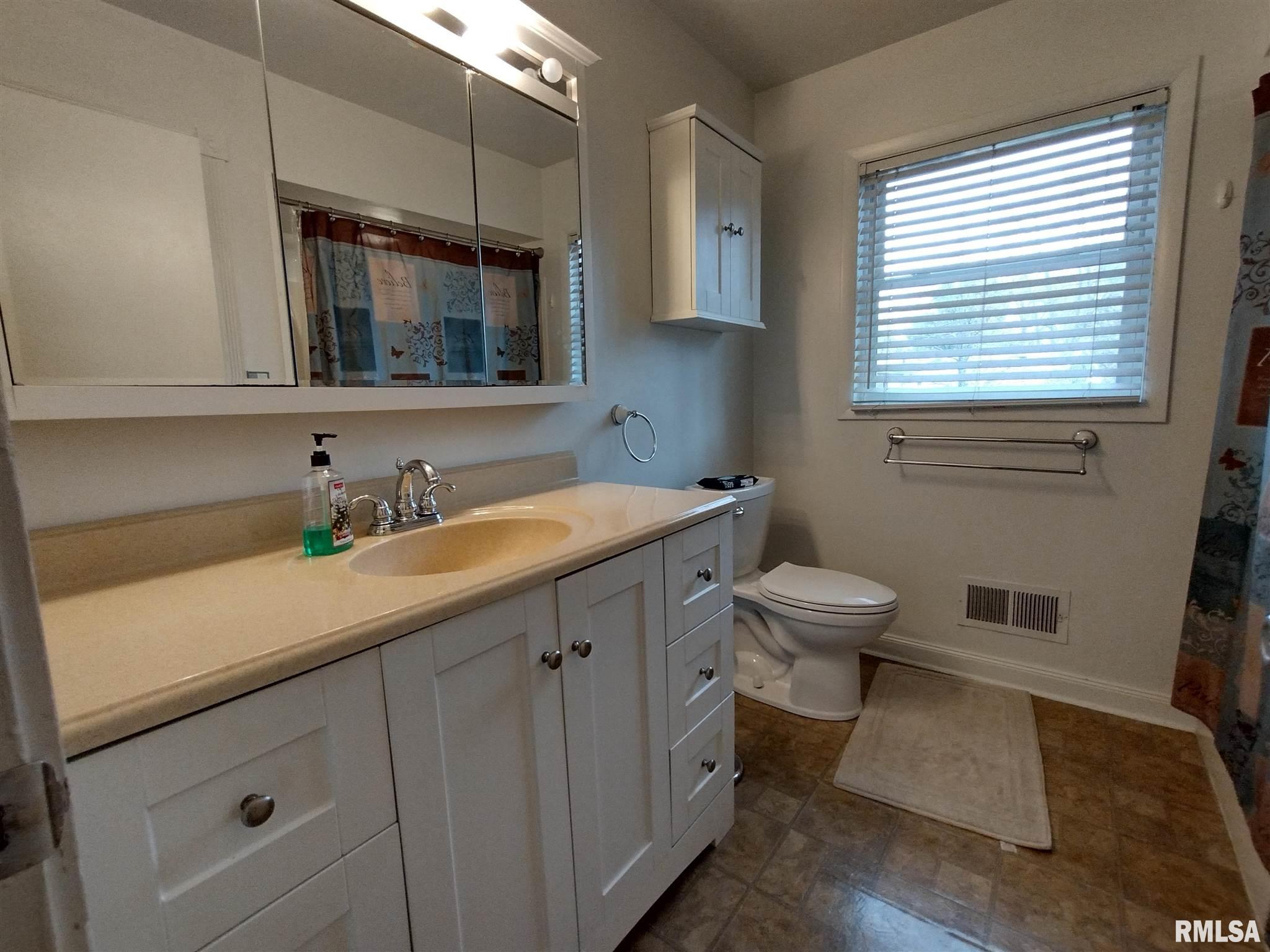18 Radcliff Road Springfield, IL 62703 - Photo 20 of 42