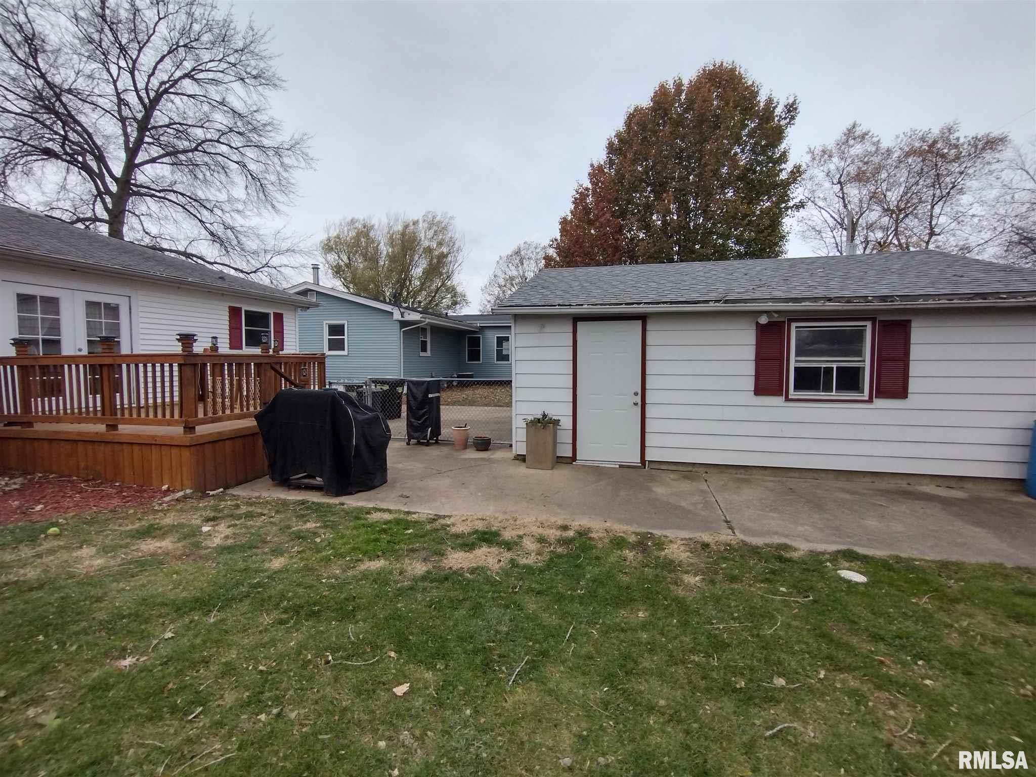 18 Radcliff Road Springfield, IL 62703 - Photo 36 of 42