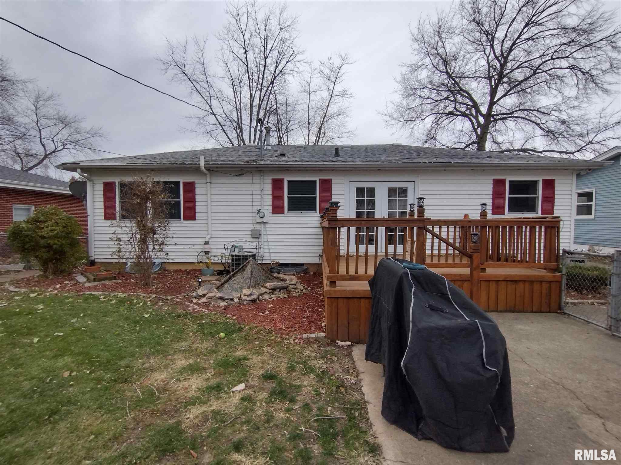 18 Radcliff Road Springfield, IL 62703 - Photo 37 of 42