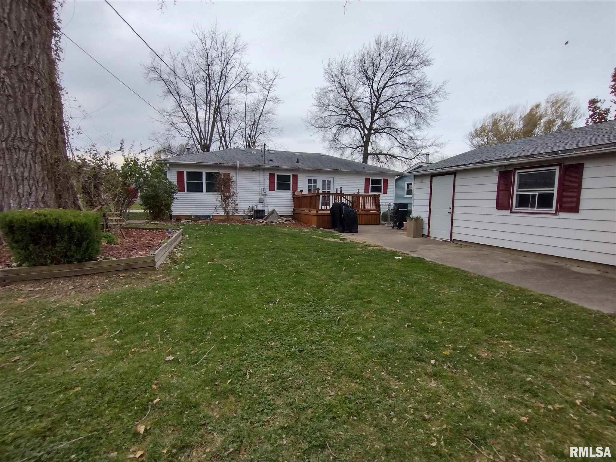 18 Radcliff Road Springfield, IL 62703 - Photo 38 of 42
