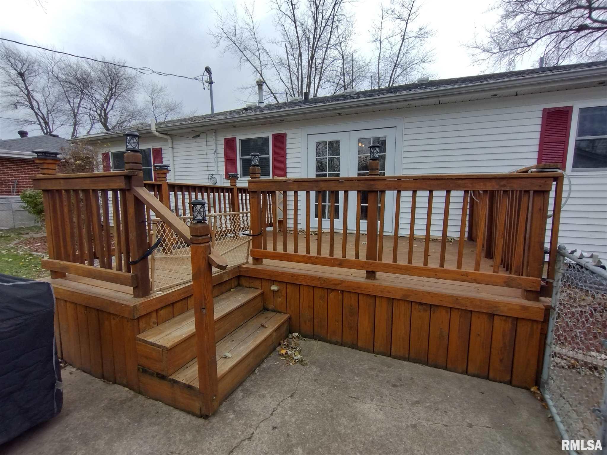 18 Radcliff Road Springfield, IL 62703 - Photo 39 of 42