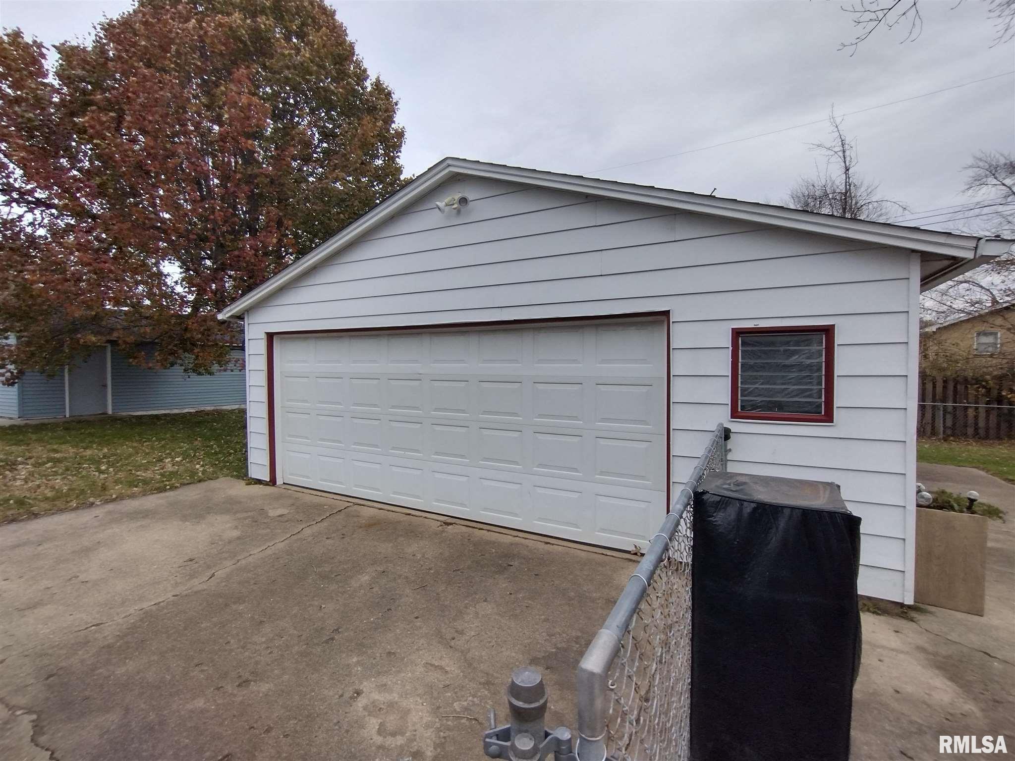 18 Radcliff Road Springfield, IL 62703 - Photo 40 of 42