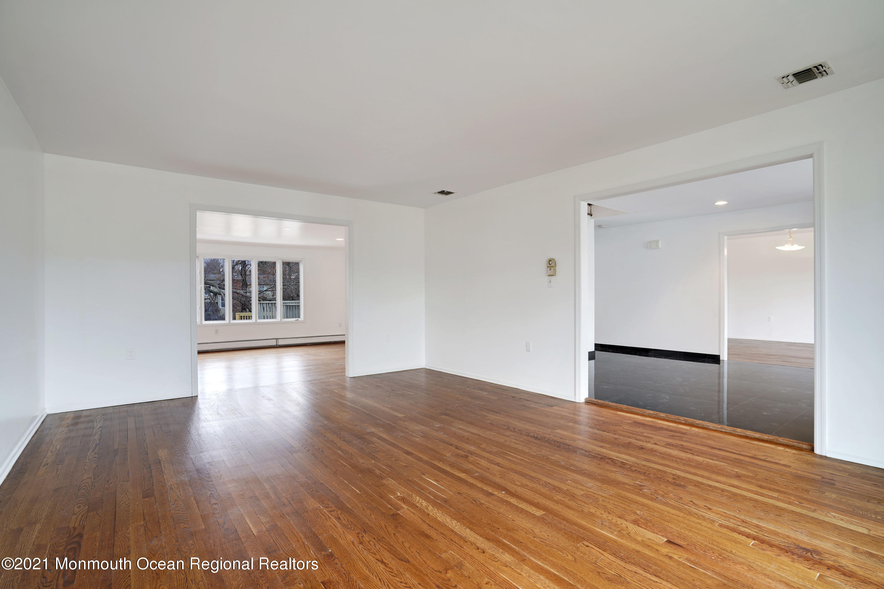 12 Nancy Road Marlboro, NJ 07746 - Photo 12 of 56 018_dsc03003-dsc03007