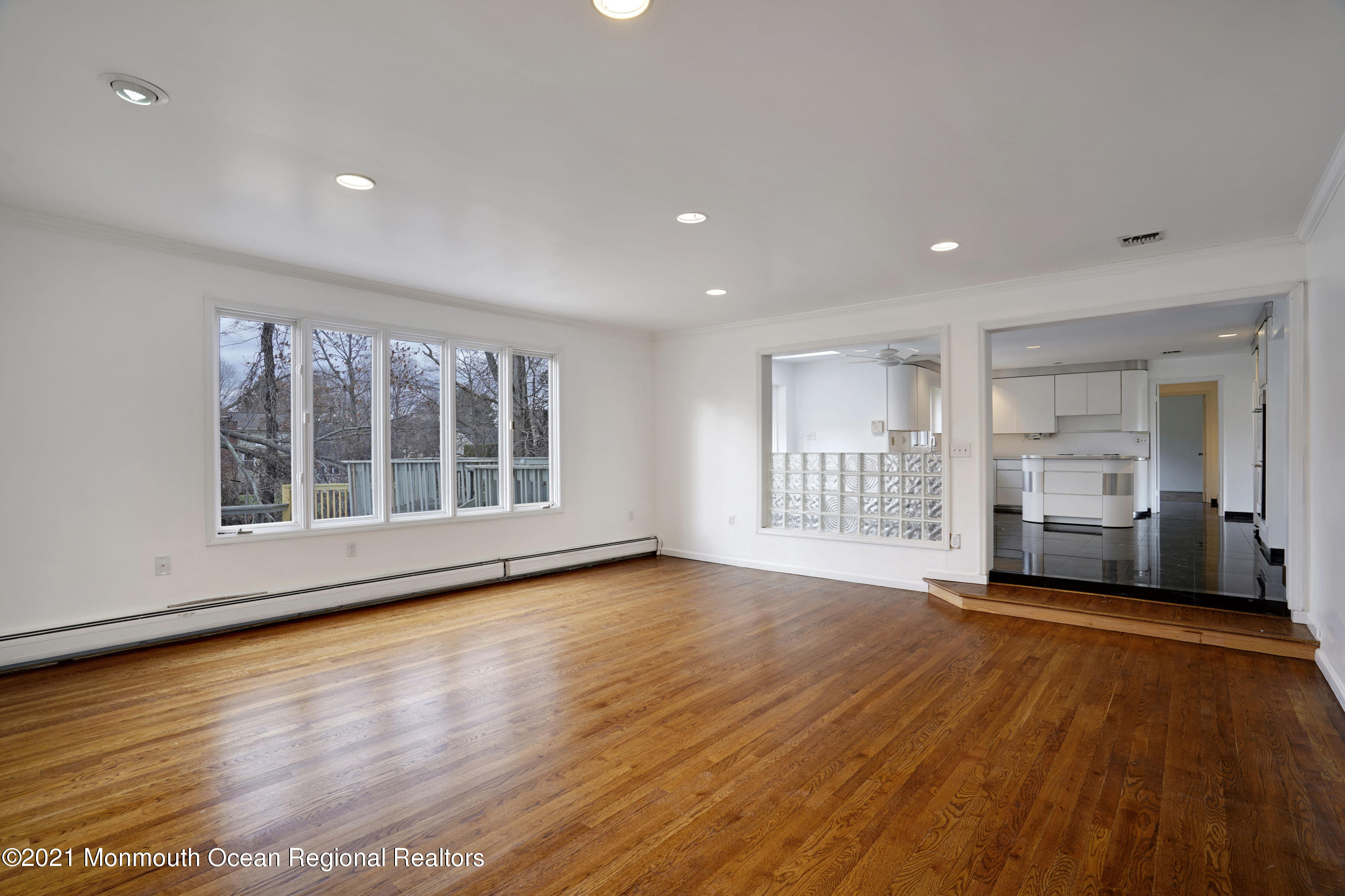 12 Nancy Road Marlboro, NJ 07746 - Photo 17 of 56 023_dsc03028-dsc03032