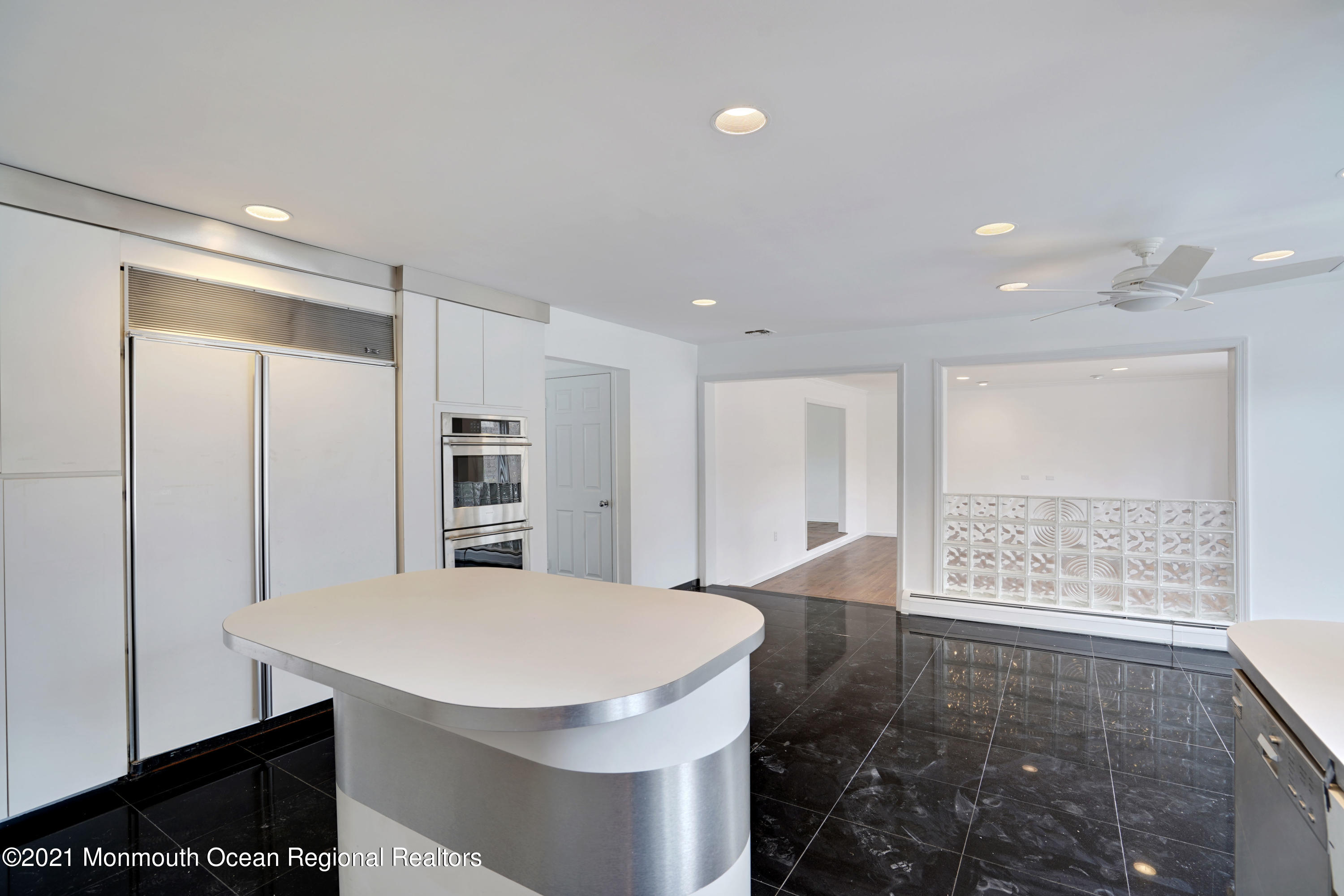 12 Nancy Road Marlboro, NJ 07746 - Photo 21 of 56 027_dsc03048-dsc03052