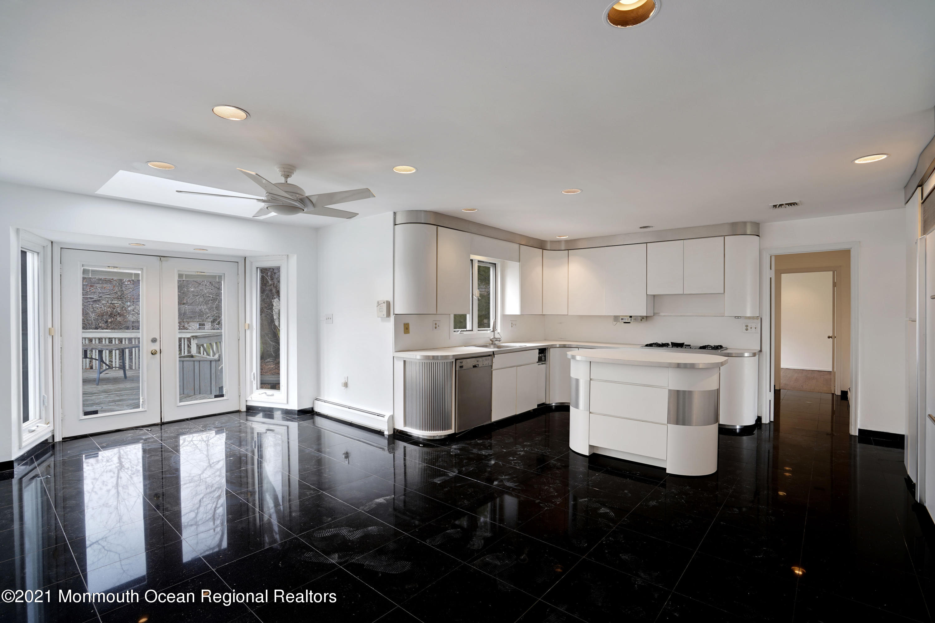 12 Nancy Road Marlboro, NJ 07746 - Photo 23 of 56 029_dsc03098-dsc03102