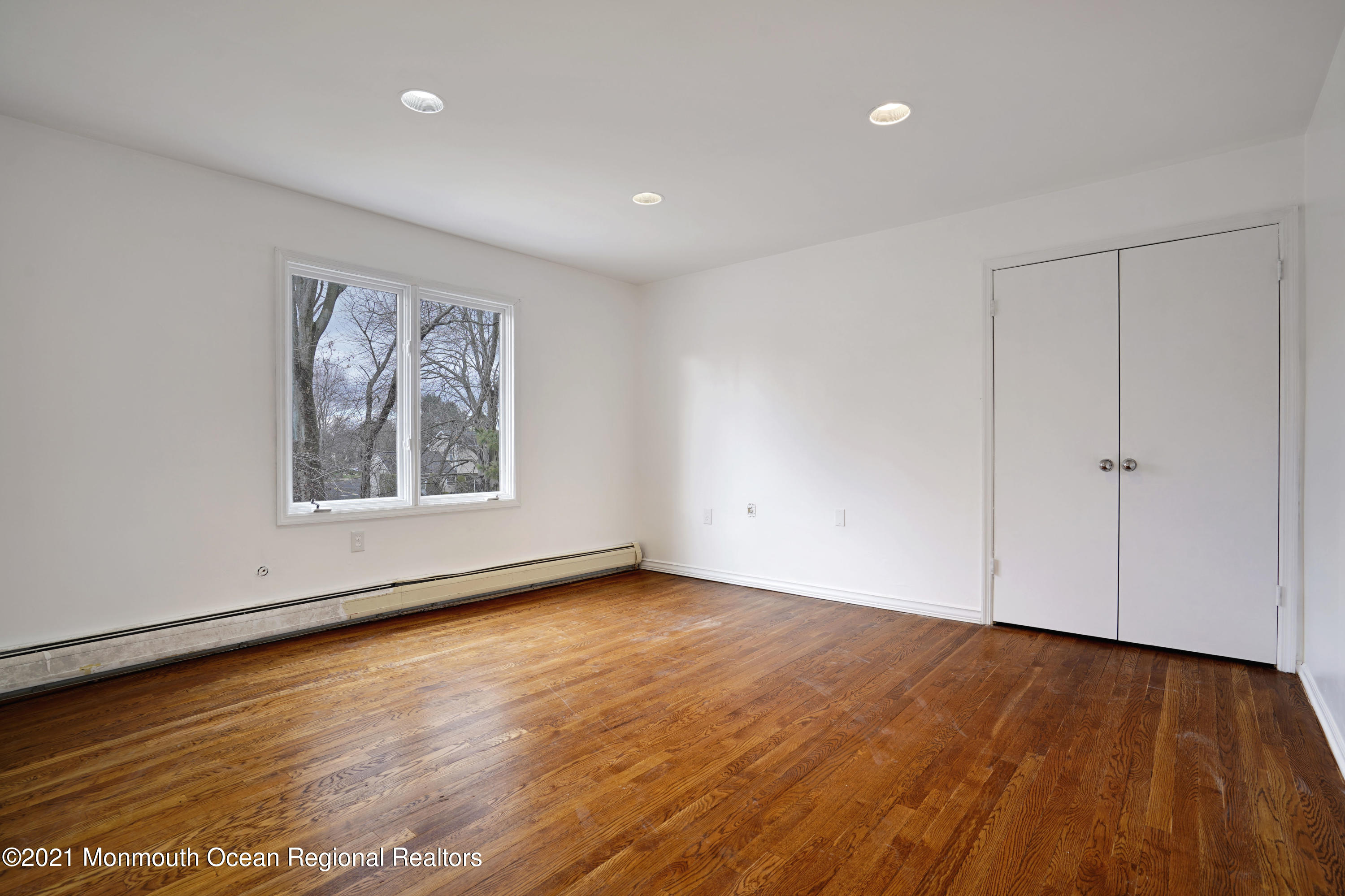 12 Nancy Road Marlboro, NJ 07746 - Photo 33 of 56 047_dsc02888-dsc02892