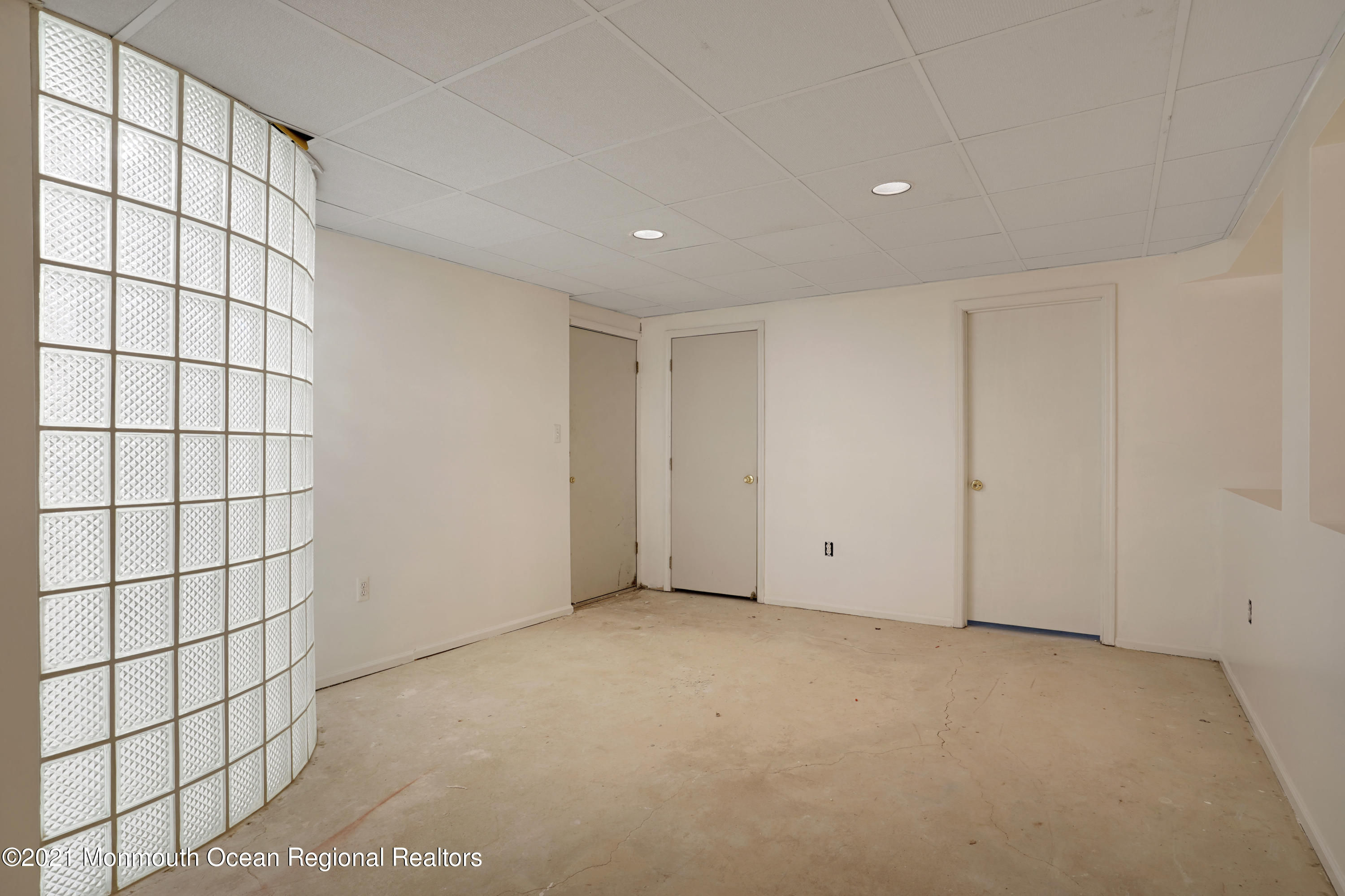 12 Nancy Road Marlboro, NJ 07746 - Photo 46 of 56 038_dsc03088-dsc03092