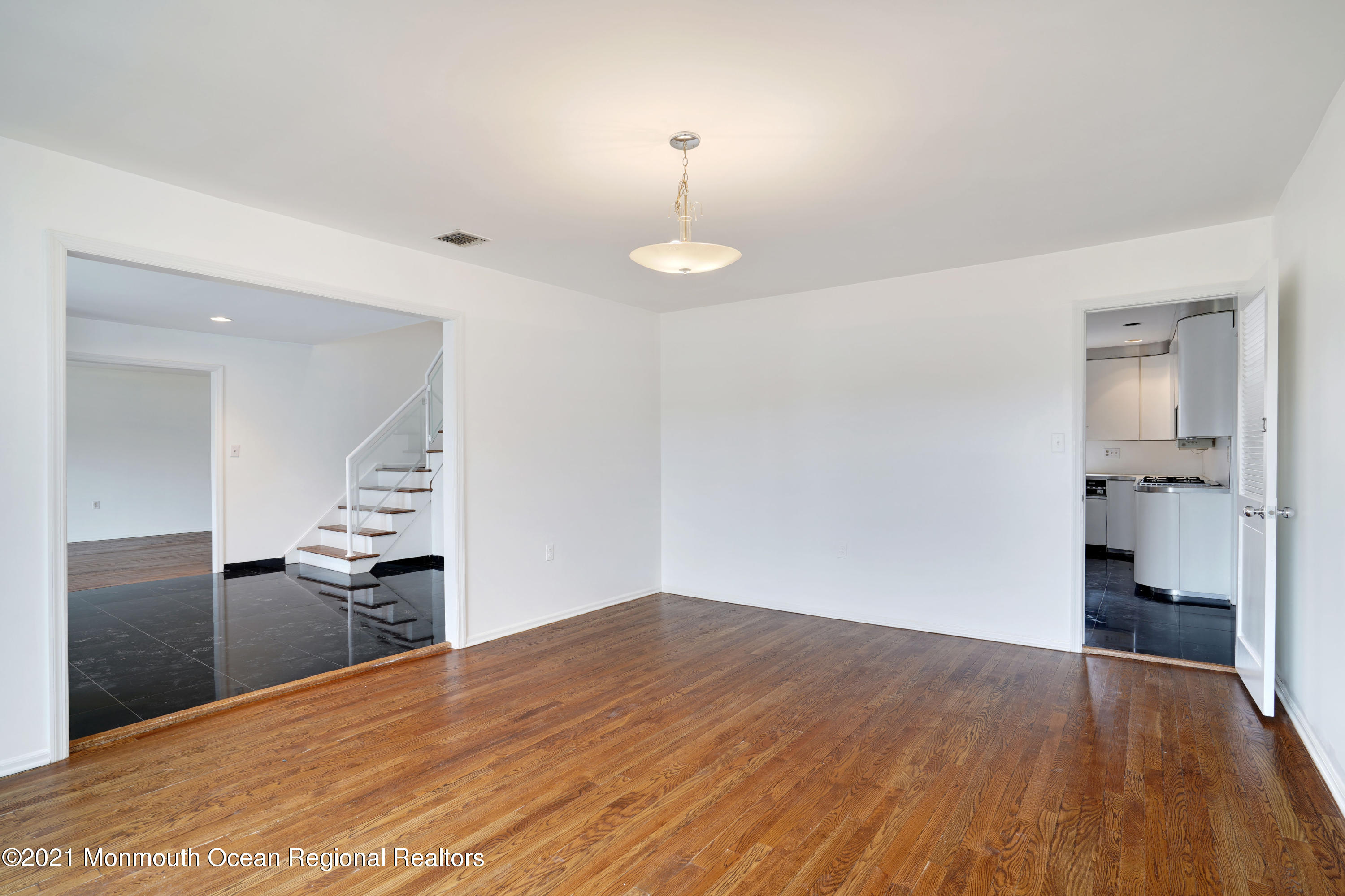 12 Nancy Road Marlboro, NJ 07746 - Photo 10 of 56 016_dsc02993-dsc02997