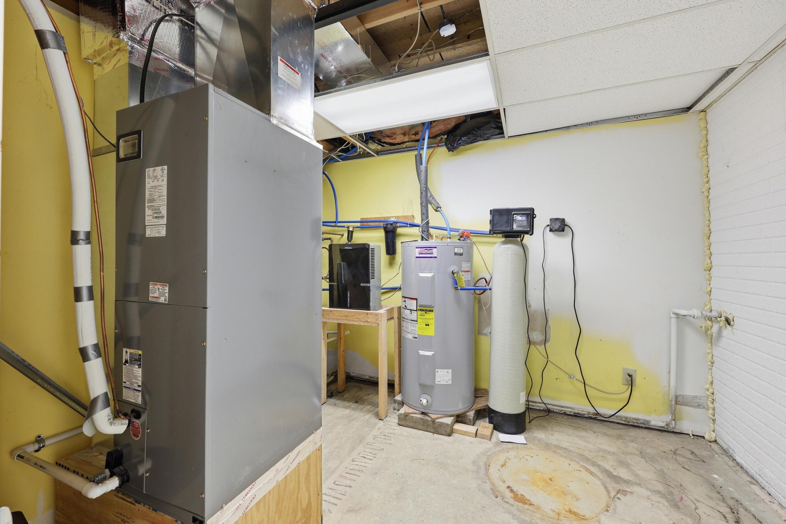 16260 Sycamore Road Mount Vernon, OH 43050 - Photo 31 of 47 Utility Room