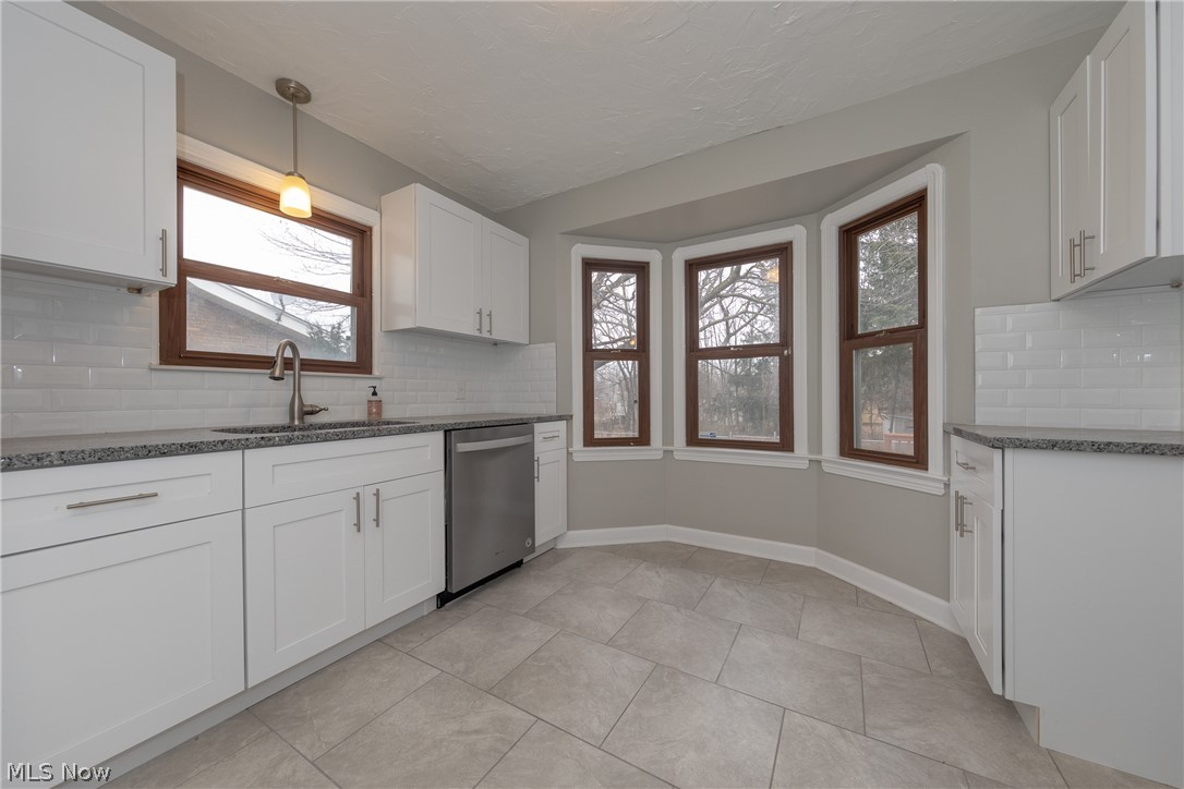 1587 Felton Road South Euclid, OH 44121 - Photo 9 of 34