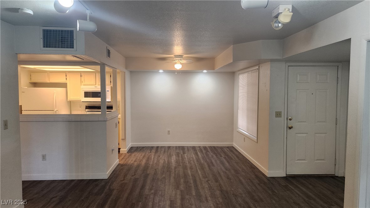 1909 Rio Canyon Court, Unit 106 Las Vegas, NV 89128 - Photo 6 of 16