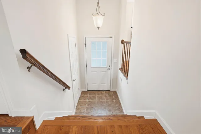 $499,900 | 7279 Swan Point Way, Unit 157, Columbia, MD 21045