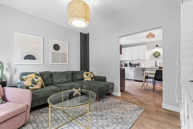 $315,000 | 1767 Field Avenue, St. Paul, MN 55116